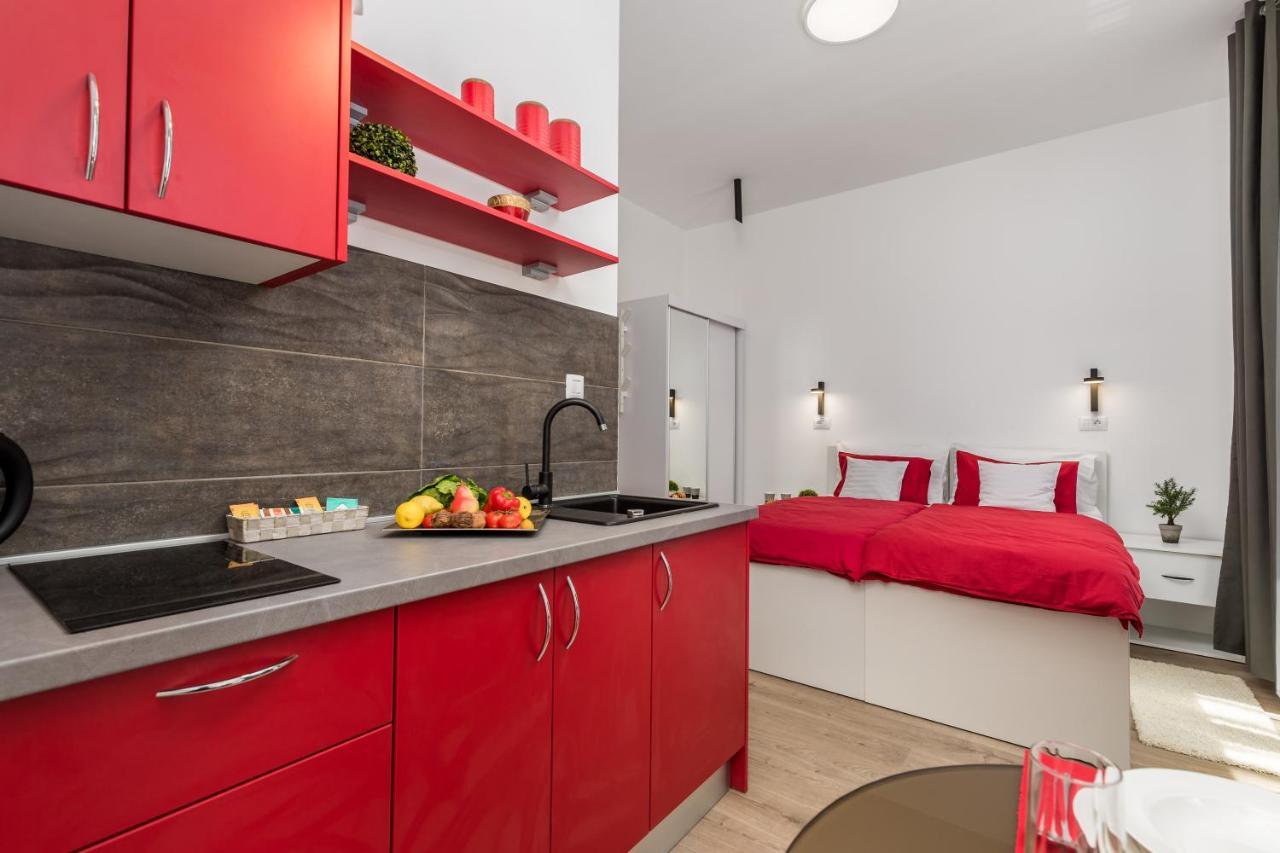 Quiet Center Apartments Rijeka Luaran gambar